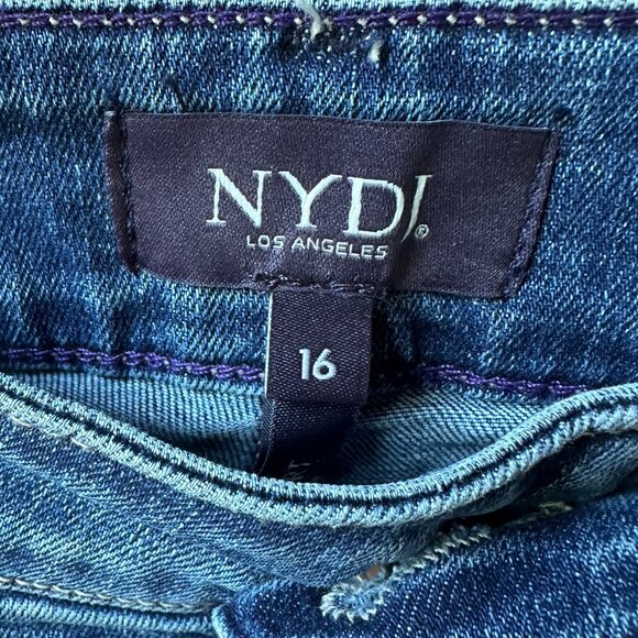 NWT NYDJ Blue Premium Denim Marilyn Straight Leg Jeans in Women's 16 - Picture 3 of 11